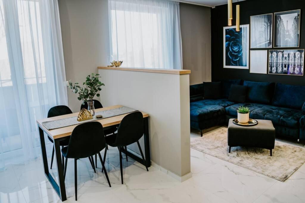 Apartment A&D Downtown ポプラト エクステリア 写真