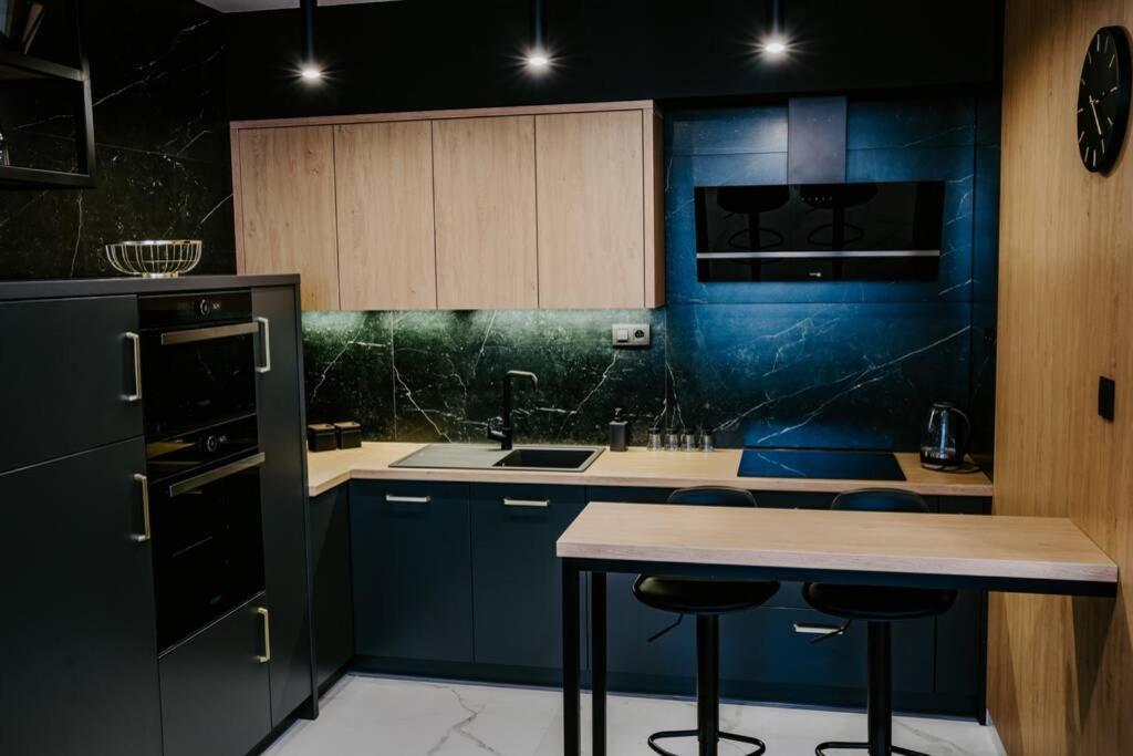 Apartment A&D Downtown ポプラト エクステリア 写真