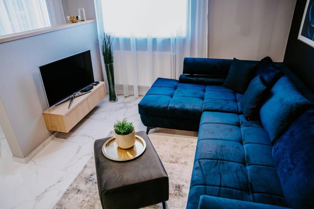Apartment A&D Downtown ポプラト エクステリア 写真